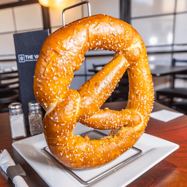 Giant Pretzel.